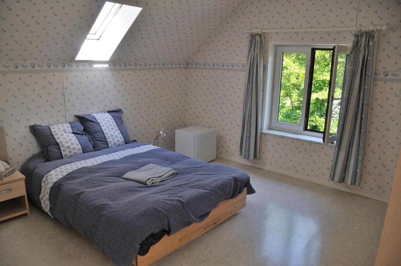 Suite Familiale Avec 2 Chambres Dans Une Villa - Quartier Vert Et Boise - 5 Kms De Namur Exteriér fotografie